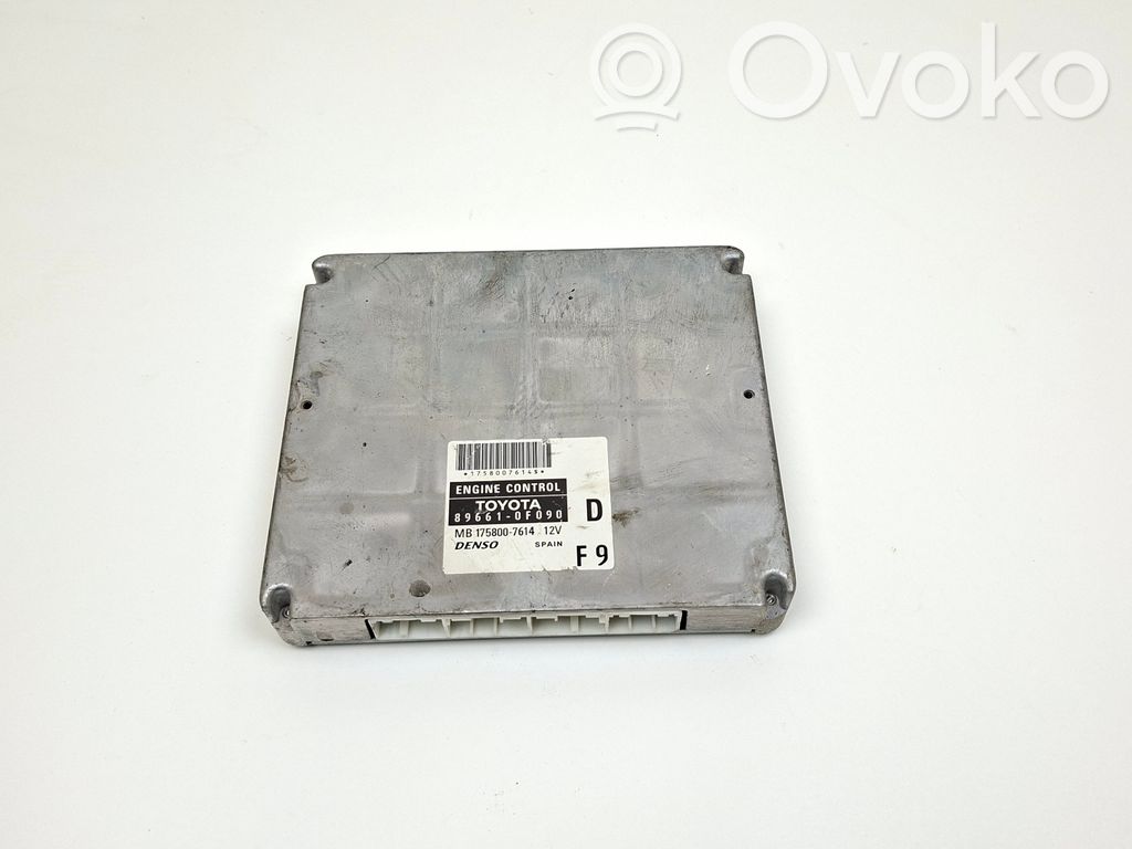 Toyota Corolla Verso AR10 Engine control unit/module 