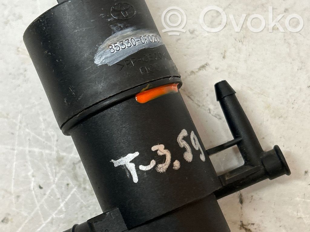 Toyota Yaris Windscreen/windshield washer pump 