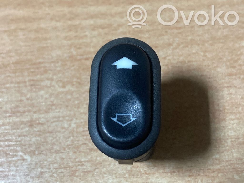 Jaguar X-Type Electric window control switch 