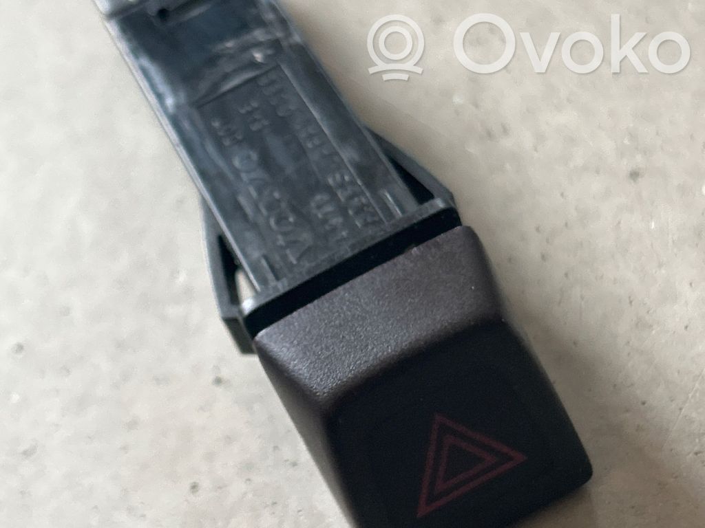 Volvo S40, V40 Hazard light switch 