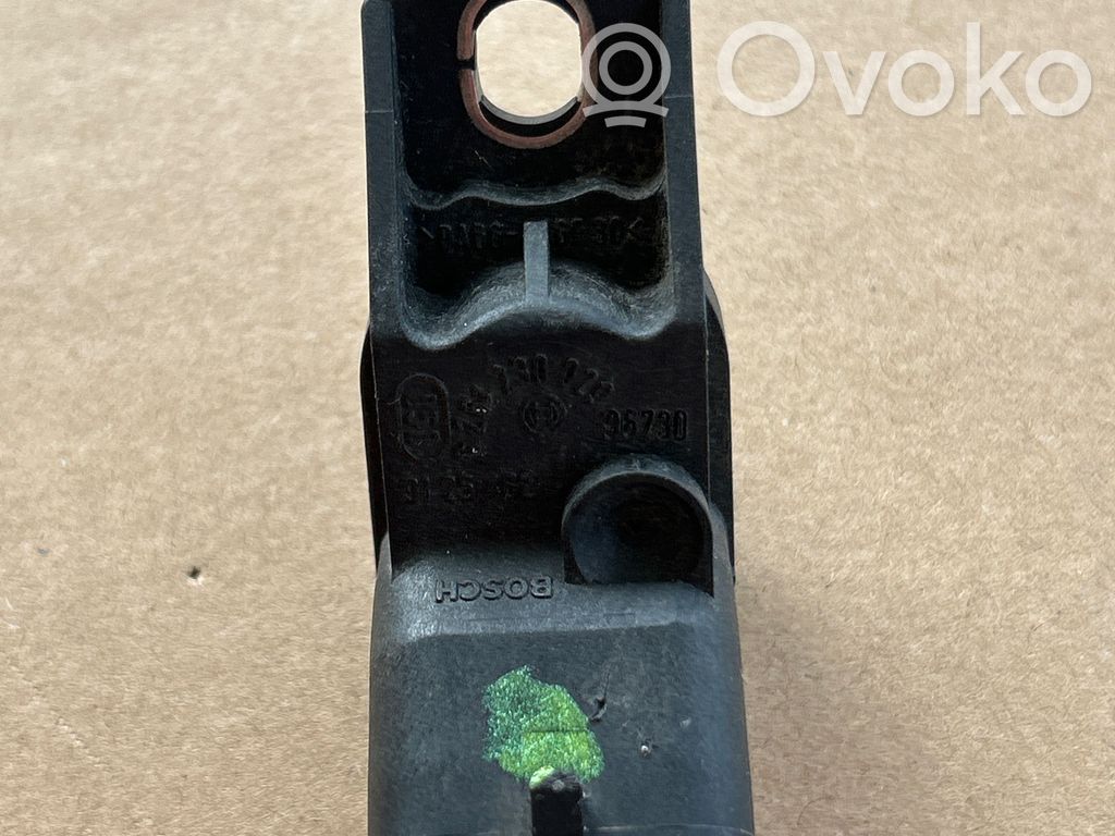 Air pressure sensor   9125462,96730