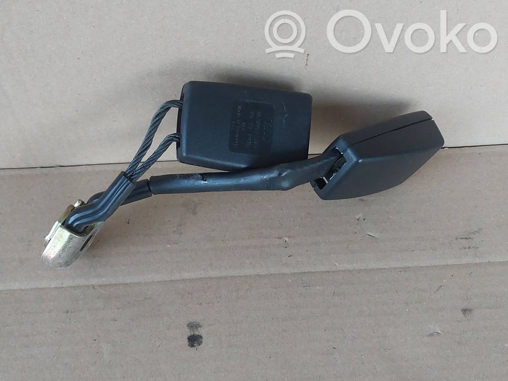Audi A3 S3 8L Bridă fixare centură de siguranță spate 