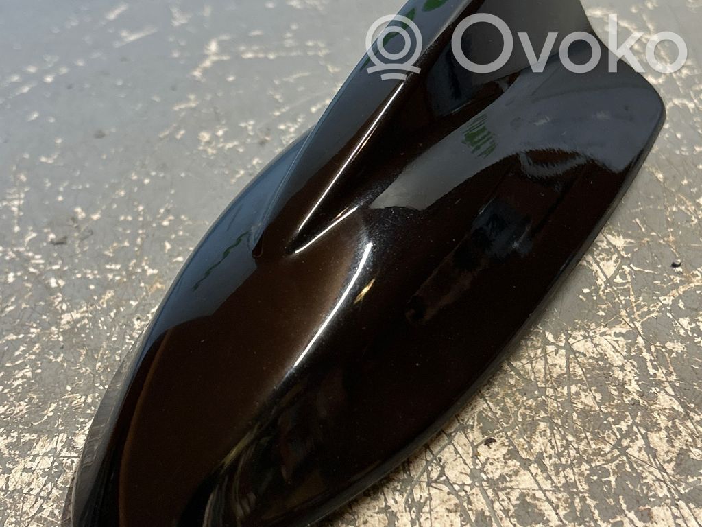Volvo V40 Osłona anteny dachowej GPS 
