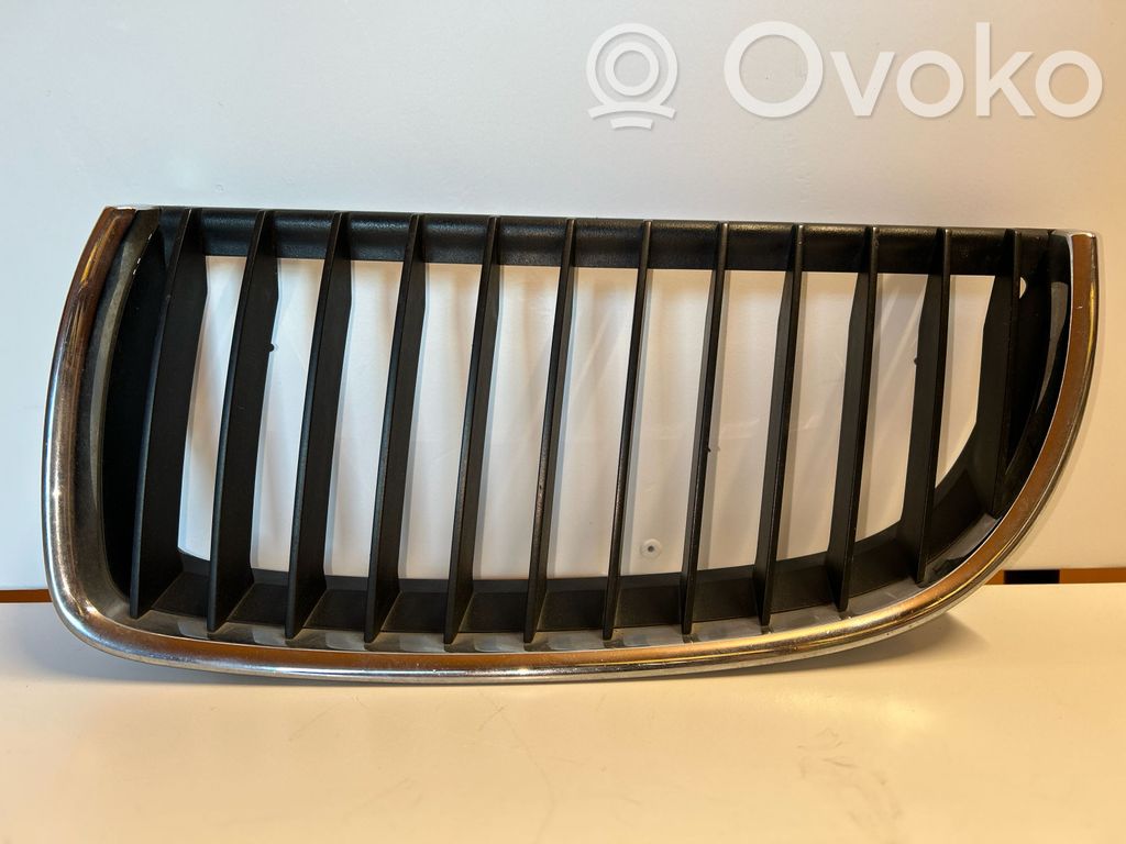 Grille de calandre avant   22405910,7120007