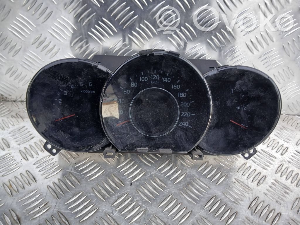KIA Ceed Geschwindigkeitsmesser Cockpit 
