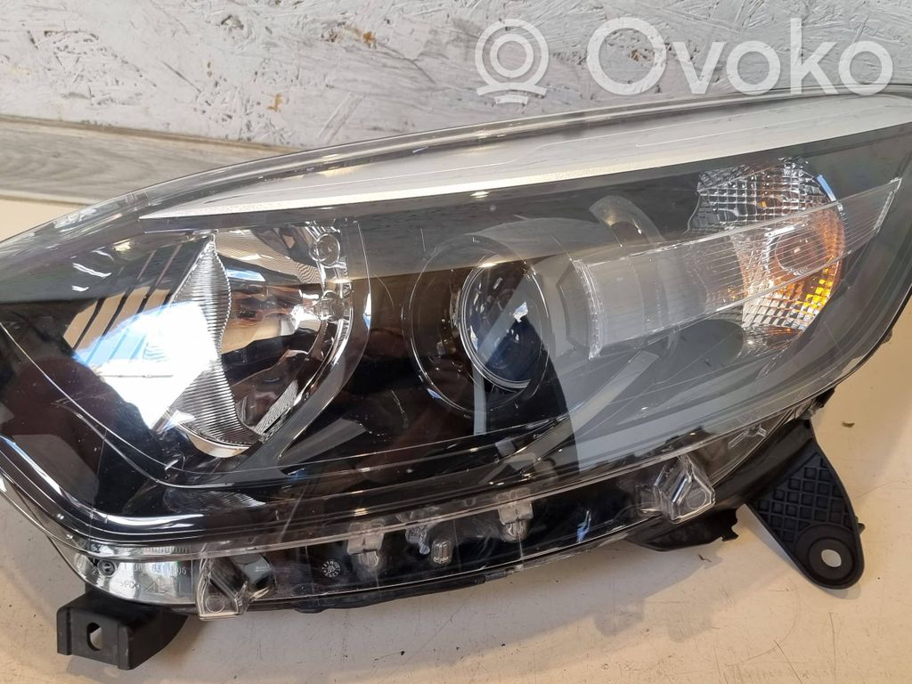 Renault Captur Scheinwerfer 