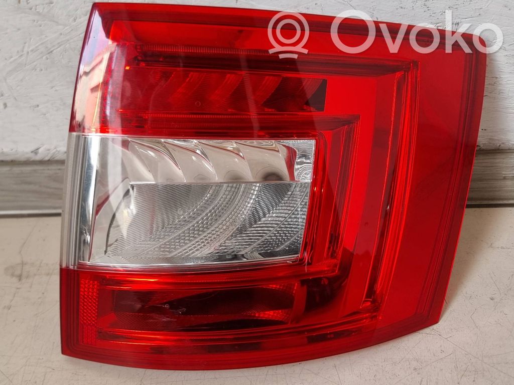 Skoda Octavia Mk3 (5E) Lampă spate în caroserie 