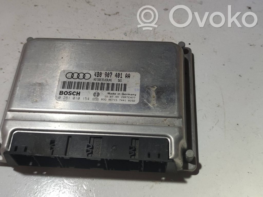 Audi 100 S4 C4 Variklio valdymo blokas 