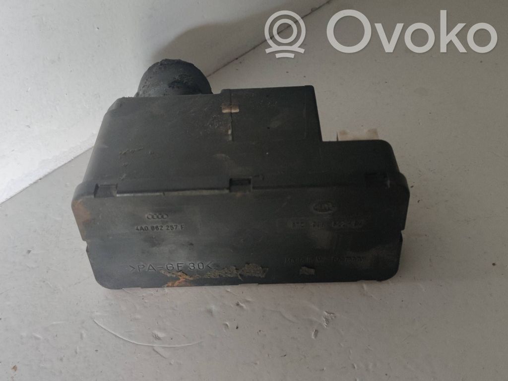 Audi 100 S4 C4 Central locking vacuum pump 