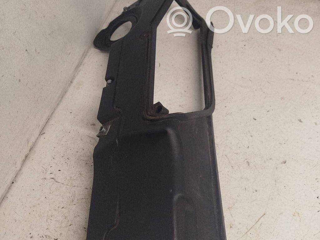 Engine cover (trim)   15383001