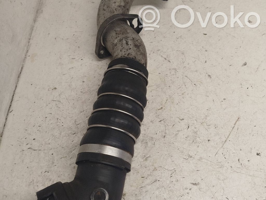 BMW 5 E60 E61 Intercooler hose/pipe 