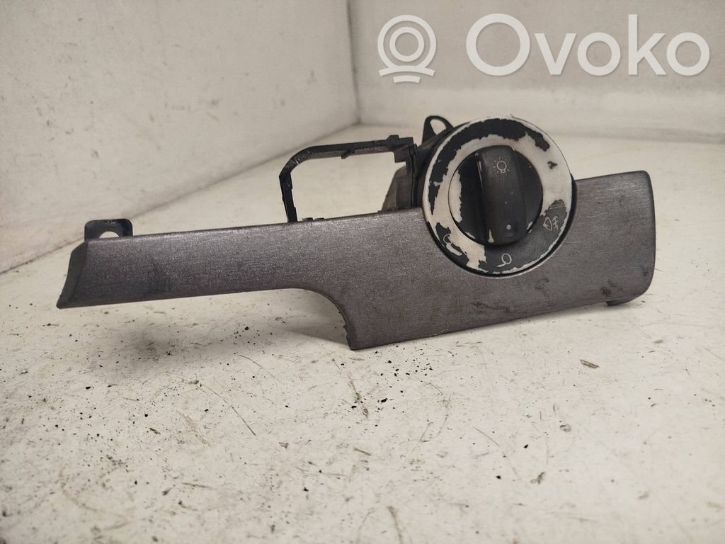 Audi A4 S4 B6 8E 8H Light switch 