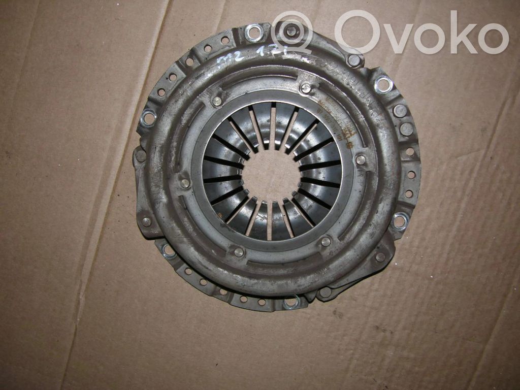 Clutch pressure plate