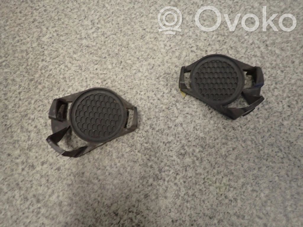 Grille antibrouillard avant