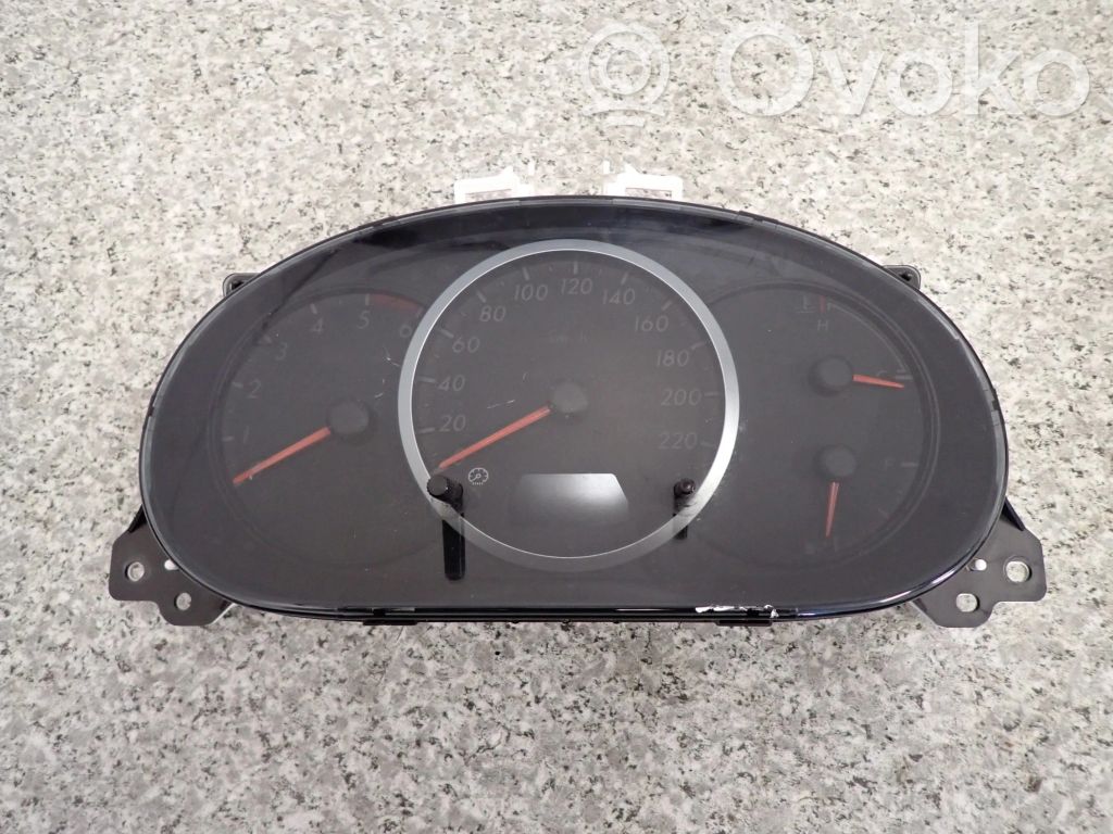 Mazda 5 Speedometer (instrument cluster) 