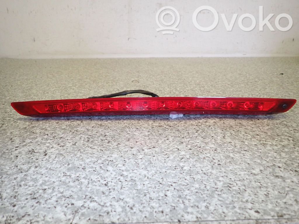 KIA Pro Cee'd I Third/center stoplight 
