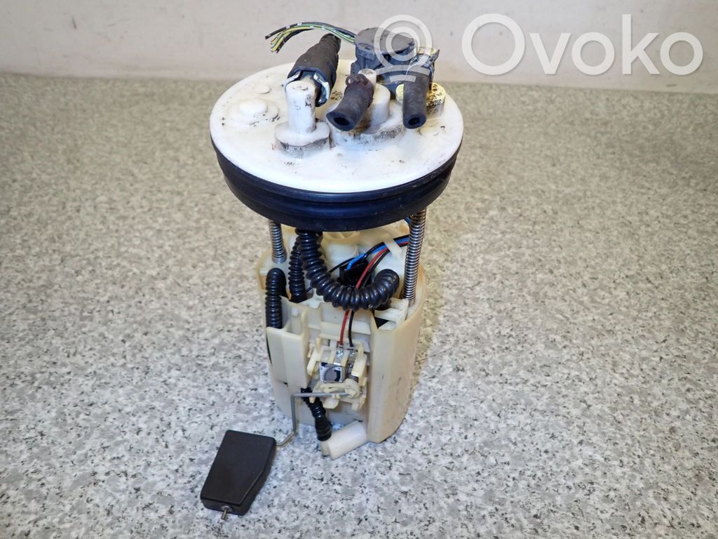 Honda Jazz Polttoainesäiliön pumppu 