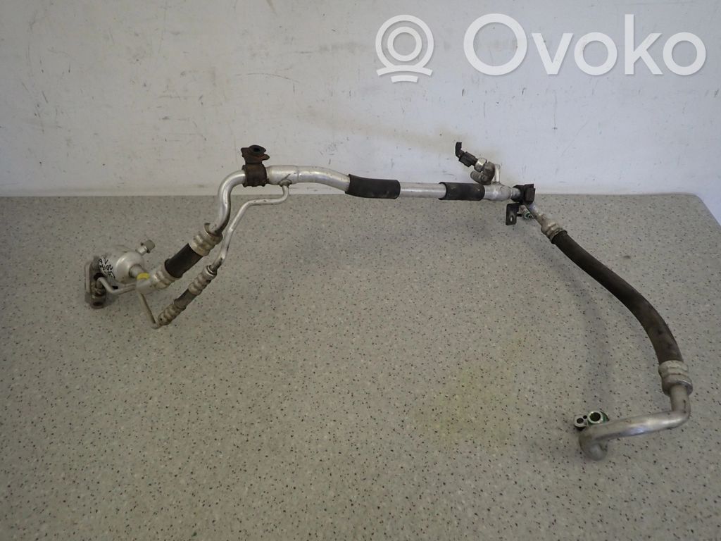 KIA Ceed Air conditioning (A/C) pipe/hose 