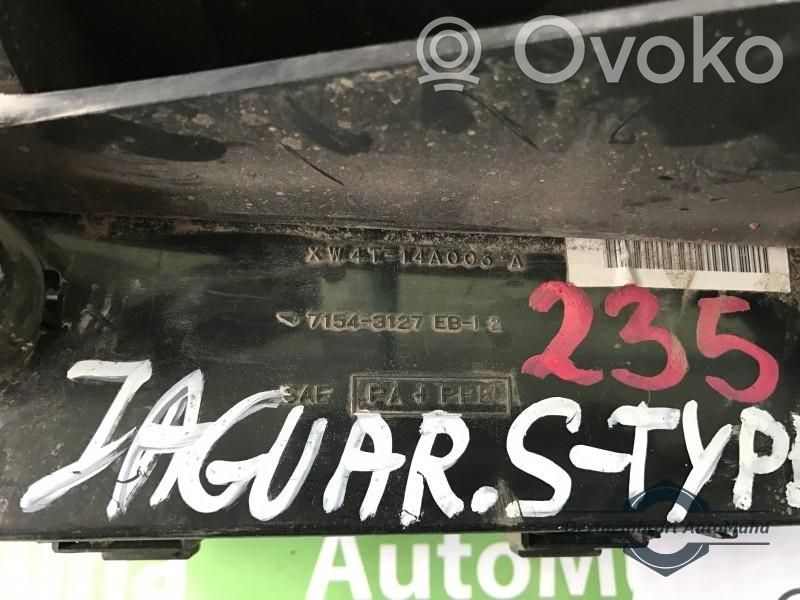 Блок предохранителей   1R8T14A005SE,71543127EB1,XW4T14A003A