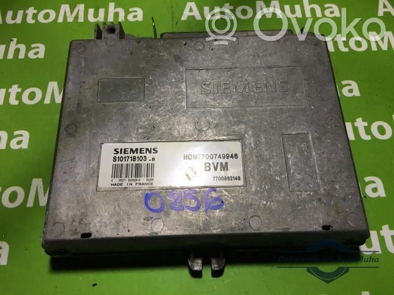 Renault Clio III Engine control unit/module ECU 