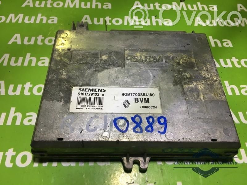 Renault Clio II Engine control unit/module ECU 