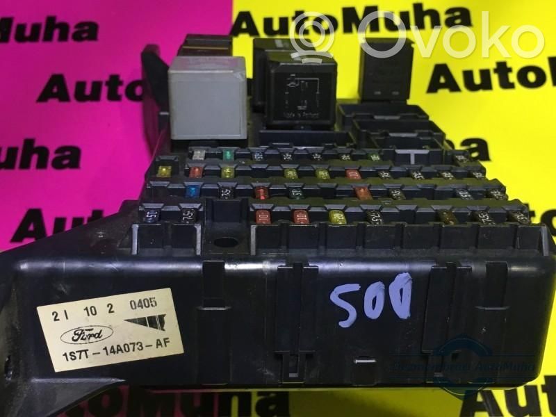 Ford Mondeo Mk III Fuse module 