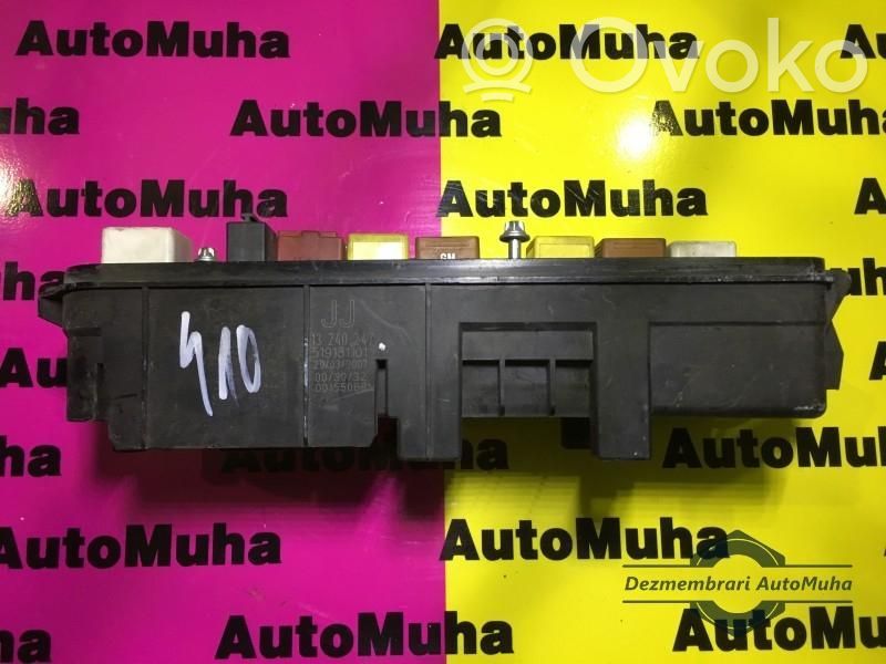 Opel Vectra C Fuse module 