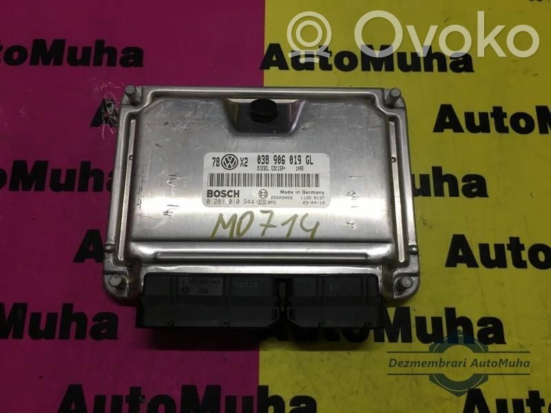Volkswagen PASSAT B5.5 Komputer / Sterownik ECU silnika 
