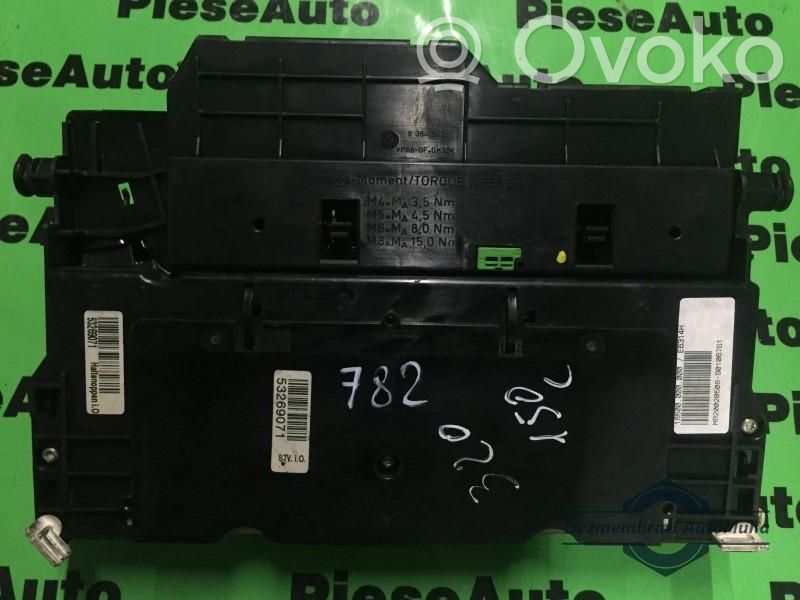 BMW 3 E46 Drošinātāju bloks 