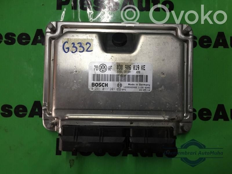 Volkswagen PASSAT B5.5 Engine control unit/module ECU 
