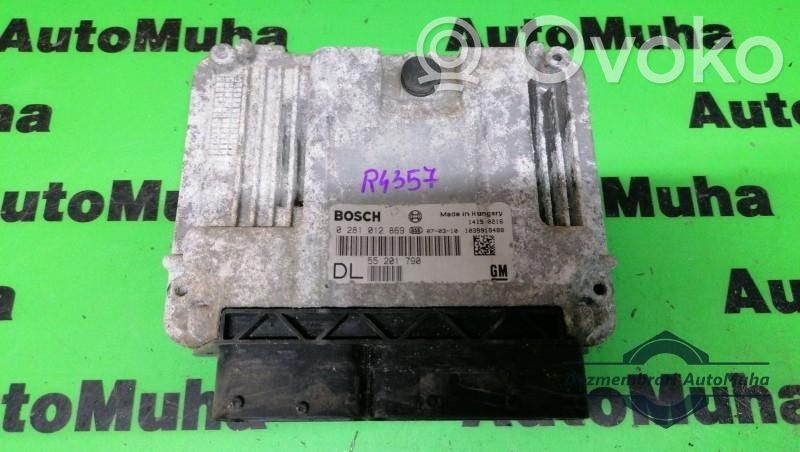 Unidad de control/módulo ECU del motor   0281012869,55201790