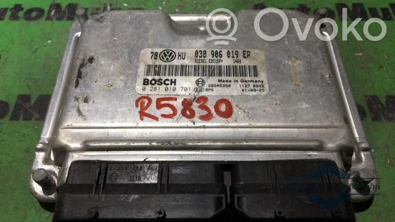 Volkswagen PASSAT B5.5 Engine control unit/module ECU 