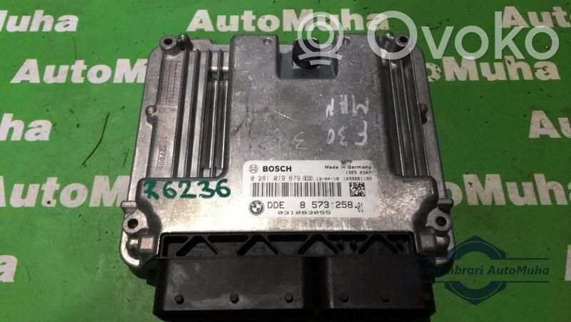 BMW 3 F30 F35 F31 Moottorin ohjainlaite/moduuli (käytetyt) 