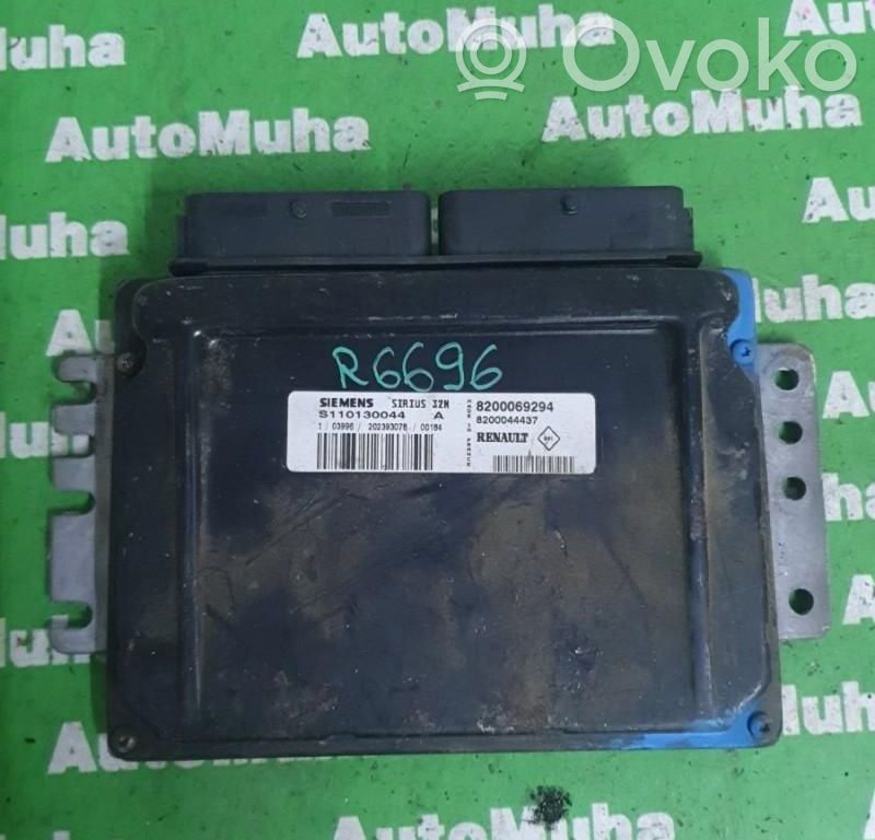 Renault Clio II Engine control unit/module ECU 