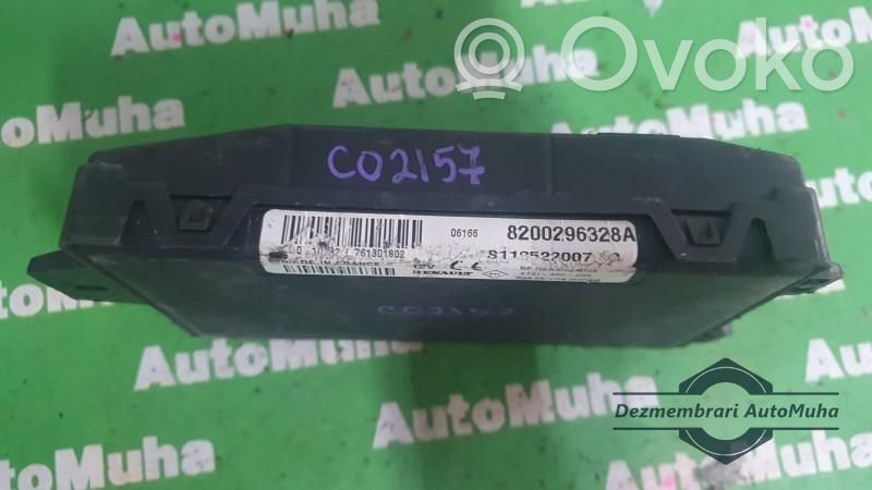 Dacia Logan I Comfort/convenience module 