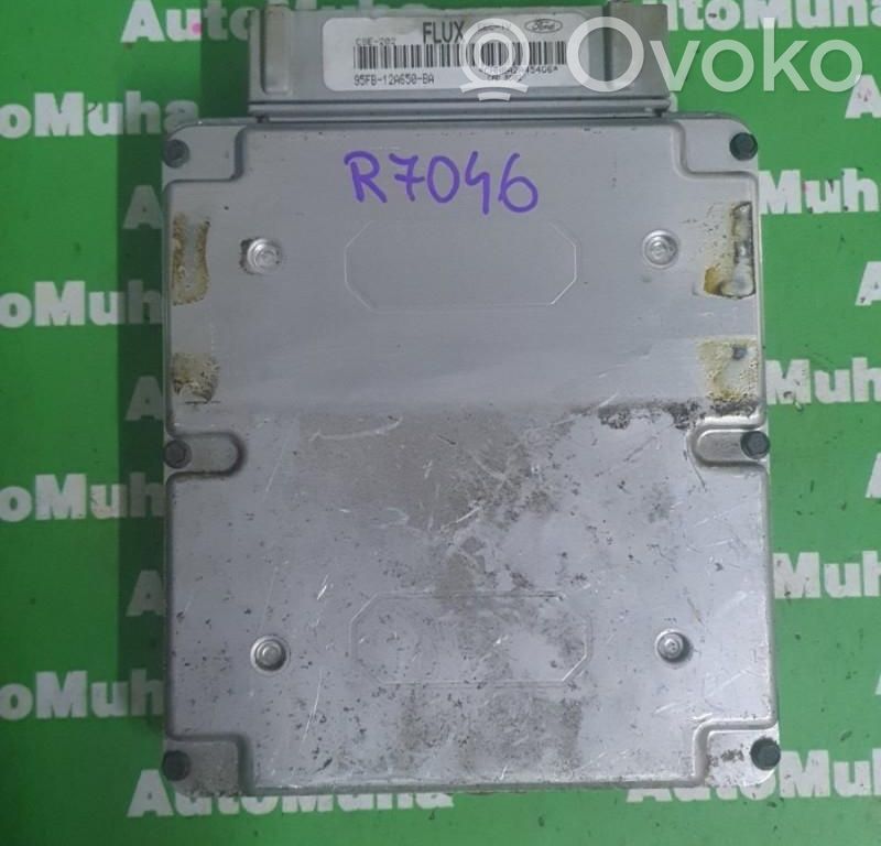 Ford Fiesta Engine control unit/module ECU 