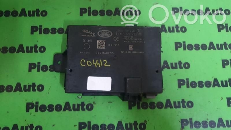 Jaguar E-Pace Comfort/convenience module 