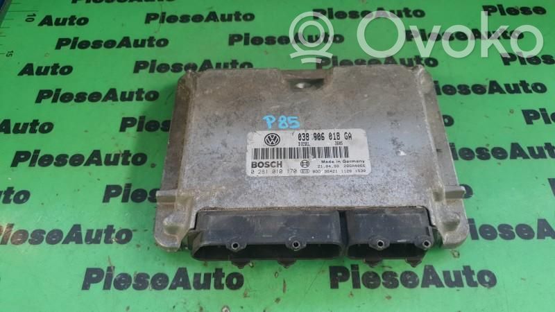 Volkswagen PASSAT B5.5 Engine control unit/module ECU 