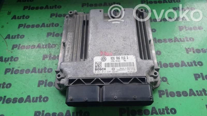 Volkswagen Golf V Engine control unit/module ECU 