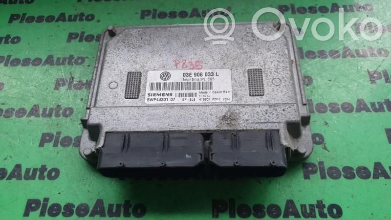 Engine control unit/module ECU   03E906033L,5WP4430107