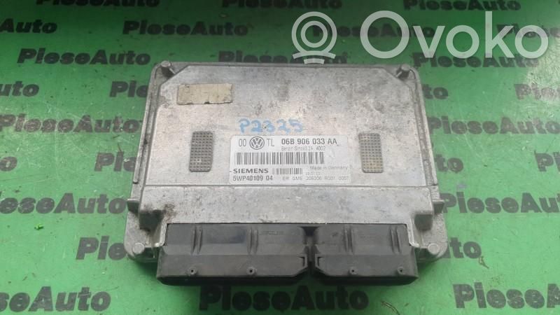 Volkswagen PASSAT B5.5 Engine control unit/module ECU 