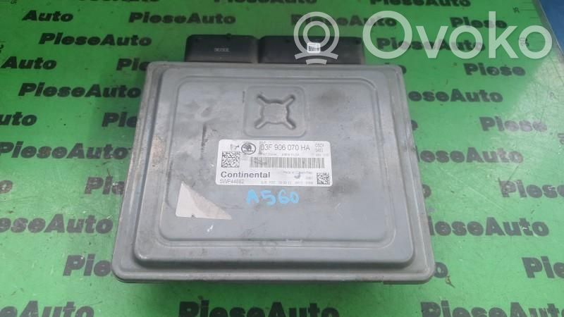 Engine control unit/module ECU   03F906070HA,5WP44882