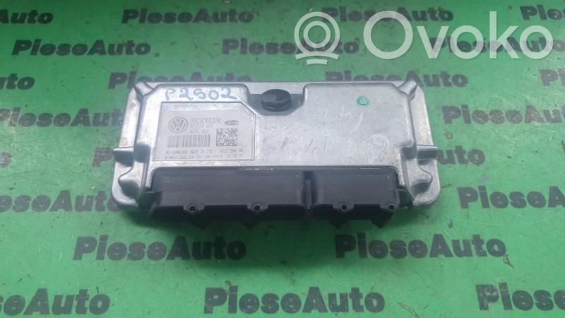 Engine control unit/module ECU   03C906024K