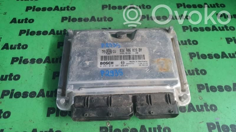 Volkswagen PASSAT B5.5 Engine control unit/module ECU 
