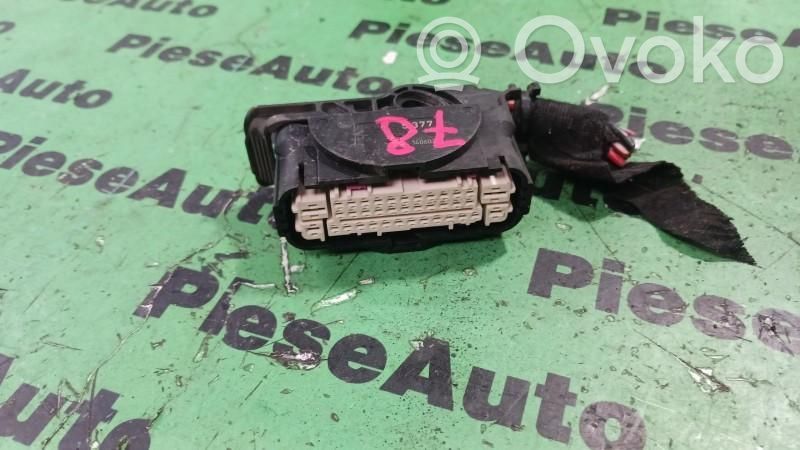 Opel Corsa D Žvakės (-ių) laidas (-ai) 