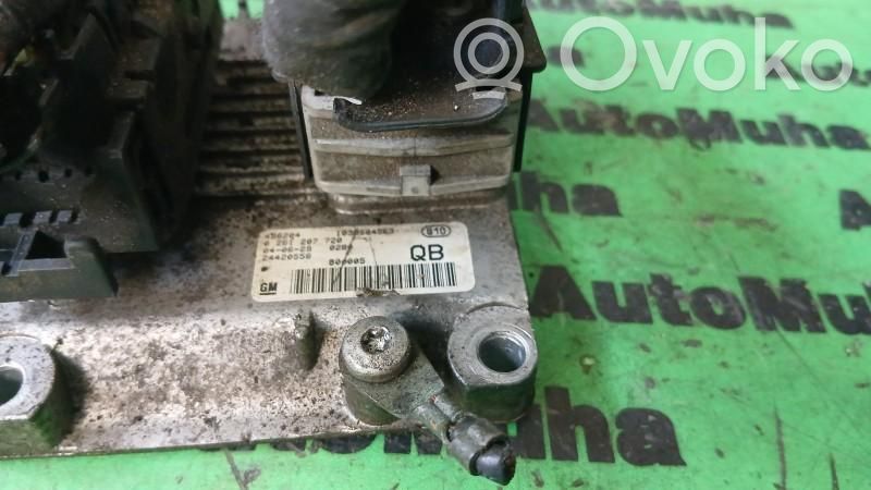 Engine control unit/module ECU   0261207720,24420558