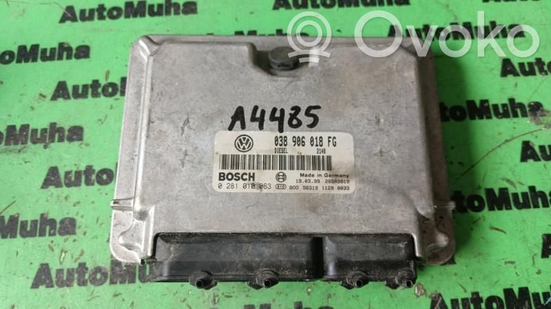 Volkswagen PASSAT B5.5 Engine control unit/module ECU 