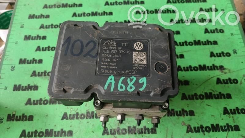 Volkswagen Touareg I Bomba de ABS 