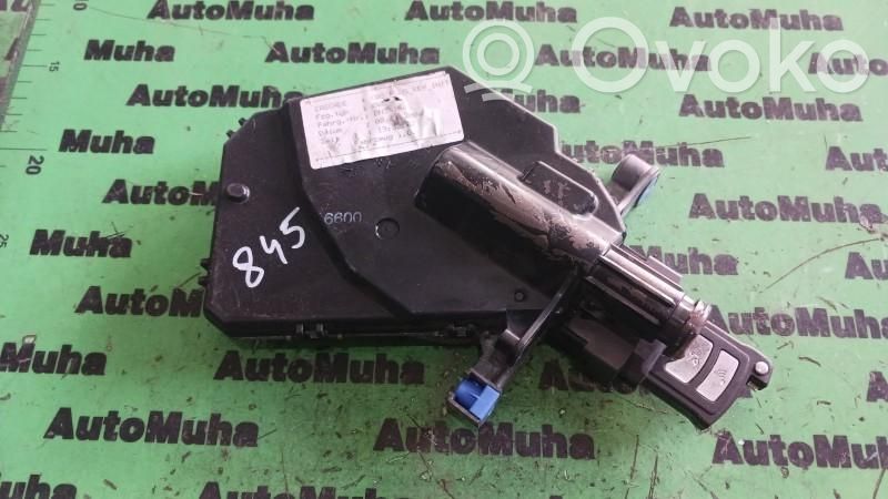 BMW 7 E65 E66 Užvedimo spynelės kontaktai 