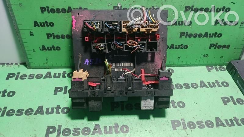Module confort   8P0907279F